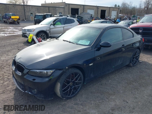 2009 BMW 3 Series 328i xDrive with VIN WBAWV53519P080409, listed as a IAAI auction lot 42003841 with 120,589 mi miles and . Bid and sale history available at carsss.com. Image 2.