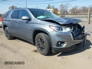 2021 Chevrolet Traverse LT Cloth with VIN 1GNERGKW5MJ183750, listed as a IAAI auction lot 41833143 with 38,685 mi miles. Bid and sale history available at carsss.com. Image 1.