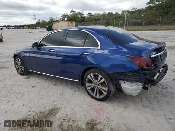 2019 Mercedes-Benz C 300 with VIN 55SWF8DB2KU295639, listed as a Copart auction lot 44784485 with 57,626 mi miles and Salvage Title. Bid and sale history available at DreamBid. Image 2.