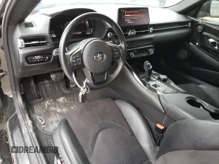 2021 Toyota Supra 3.0 z VIN WZ1DB0C05MW036486, wystawiony jako Copart lot #47673113 z przebiegiem 22 217 mil mil oraz . Historia ofert i sprzedaży dostępna na DreamBid. Obrazek 8.