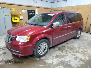 2015 Chrysler Town & Country Touring L z VIN 2C4RC1CG6FR645649, wystawiony jako Copart lot #59762845 z przebiegiem 146 656 mil mil oraz Czysty tytuł • Clean title. Historia ofert i sprzedaży dostępna na DreamBid. Obrazek 1.