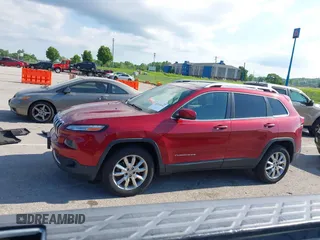 2016 Jeep Cherokee Limited with VIN 1C4PJMDS9GW188443, listed as a IAAI auction lot 42224592 with 173,581 mi miles and . Bid and sale history available at DreamBid. Image 14.