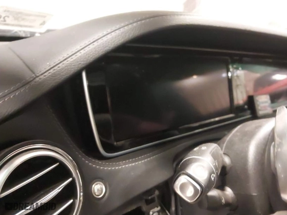 2015 Mercedes-Benz S-Class S 550 with VIN WDDUG8FB9FA070884, listed as a IAAI auction lot 41699431 with 154,273 mi miles. Bid and sale history available at carsss.com. Image 7.