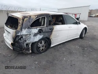 2006 Mercedes-Benz R 3.5L with VIN 4JGCB65E56A008110, listed as a IAAI auction lot 41893990 with Not Provided miles and . Bid and sale history available at DreamBid. Image 4.