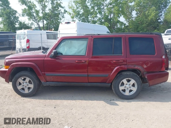 2007 Jeep Commander Sport с VIN 1J8HG48K87C699634, выставлен на аукционе IAAI как лот 42710225 с пробегом 161 700 миль миль и . История ставок и продаж доступна на DreamBid. Изображение 15.