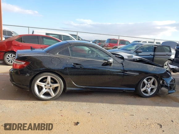 2013 Mercedes-Benz SLK 250 with VIN WDDPK4HA2DF072534, listed as a IAAI auction lot 41749467 with Not provided miles and . Bid and sale history available at DreamBid. Image 13.