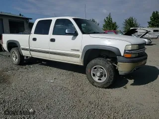 2002 Chevrolet Silverado 1500HD LS with VIN 1GCGC13U22F115497, listed as a Copart auction lot 66585824 with 211,687 mi miles and Salvage Title. Bid and sale history available at carsss.com. Image 10.
