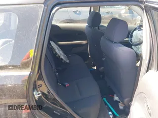 2005 Scion xA z VIN JTKKT624750107422, wystawiony jako IAAI lot #41857139 z przebiegiem 132 746 mil mil oraz . Historia ofert i sprzedaży dostępna na DreamBid. Obrazek 8.