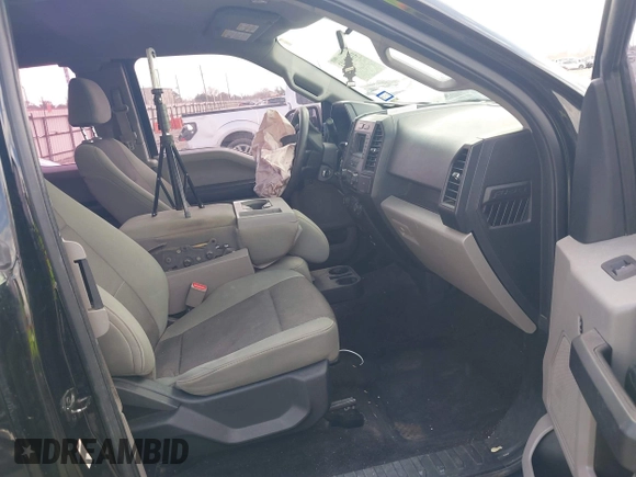 2016 Ford F-150 XL with VIN 1FTEX1CP7GKE43471, listed as a IAAI auction lot 41453693 with 174,317 mi miles and . Bid and sale history available at carsss.com. Image 5.