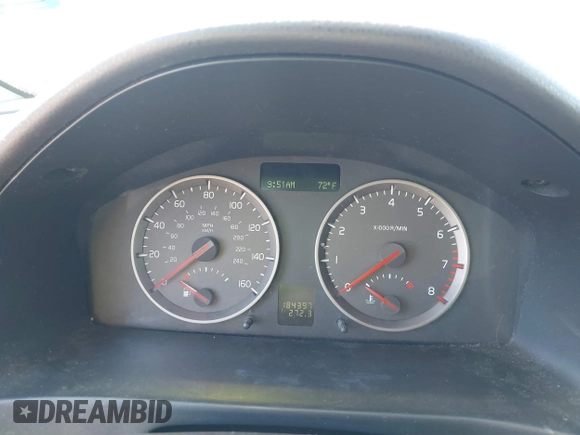 2006 Volvo S40 2.4L with VIN YV1MS390662215602, listed as a IAAI auction lot 41843161 with 184,397 mi miles. Bid and sale history available at carsss.com. Image 7.