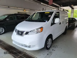2017 Nissan NV200 S with VIN 3N6CM0KN8HK697137, listed as a IAAI auction lot 42807846 with 226,633 mi miles and . Bid and sale history available at DreamBid. Image 36.
