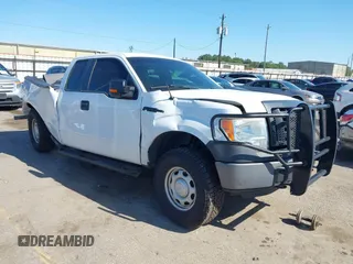 2011 Ford F-150 XL with VIN 1FTFX1EF0BFB05565, listed as a IAAI auction lot 41939138 with 85,479 mi miles and . Bid and sale history available at carsss.com. Image 1.