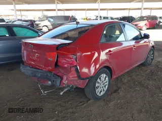2013 Kia Forte EX with VIN KNAFU4A25D5682823, listed as a IAAI auction lot 41985904 with 173,856 mi miles. Bid and sale history available at carsss.com. Image 4.