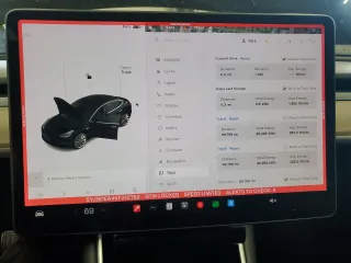 2019 Tesla Model 3 Mid Range z VIN 5YJ3E1EA4KF310792, wystawiony jako Copart lot #53031595 z przebiegiem 99 799 mil mil oraz Szkody całkowita. Historia ofert i sprzedaży dostępna na DreamBid. Obrazek 9.