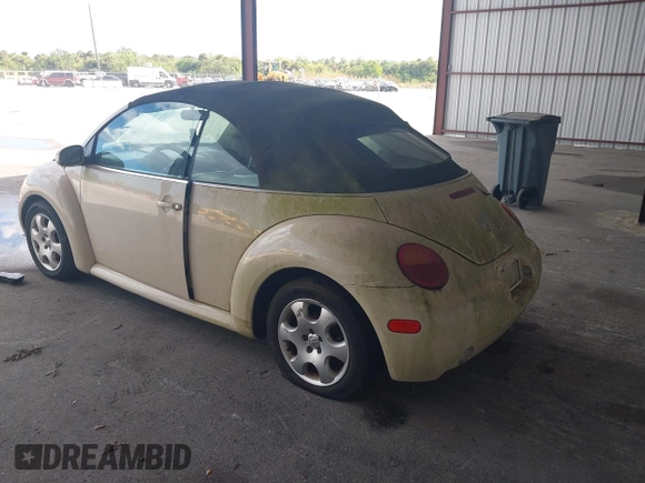 2003 Volkswagen Beetle GLS z VIN 3VWCK21Y33M309841, wystawiony jako IAAI lot #41883298 z przebiegiem 169 430 mil mil oraz . Historia ofert i sprzedaży dostępna na DreamBid. Obrazek 3.