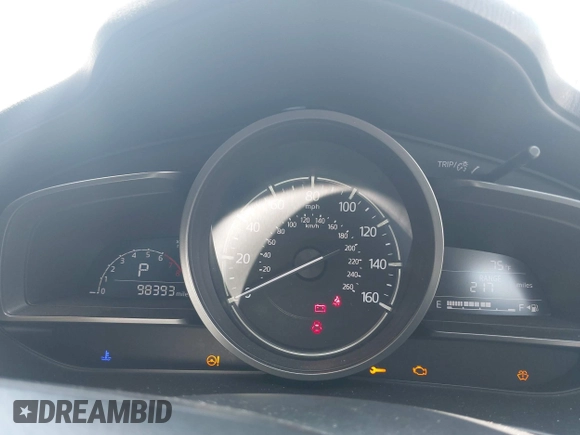 2018 Mazda 3 Touring z VIN 3MZBN1V35JM272638, wystawiony jako IAAI lot #42458722 z przebiegiem 98 393 mil mil oraz . Historia ofert i sprzedaży dostępna na DreamBid. Obrazek 15.