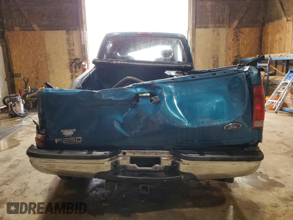 2001 Ford F-250 XL with VIN 1FTNX21S51ED10243, listed as a Copart auction lot 54327695 with 145,875 mi miles and Clean title. Bid and sale history available at DreamBid. Image 6.