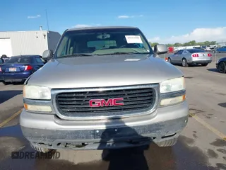 2004 GMC Yukon XL SLT with VIN 1GKFK16Z94R118702, listed as a IAAI auction lot 40214200 with 209,573 mi miles. Bid and sale history available at carsss.com. Image 12.
