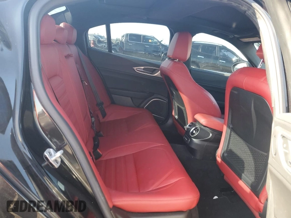 2022 Alfa Romeo Giulia Ti with VIN ZARFAMBNXN7665497, listed as a Copart auction lot 67364074 with 19,224 mi miles and Salvage Title. Bid and sale history available at carsss.com. Image 10.