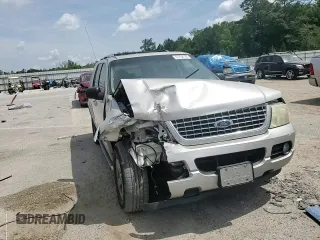 2003 Ford Explorer Limited z VIN 1FMDU75W43ZA48298, wystawiony jako Copart lot #53734145 z przebiegiem 208 053 mil mil oraz Szkoda całkowita • Salvage title. Historia ofert i sprzedaży dostępna na DreamBid. Obrazek 14.