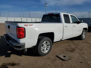 2018 Chevrolet Silverado 1500 LT with VIN 1GCVKREC8JZ312216, listed as a Copart auction lot 48796635 with 159,470 mi miles and Salvage Title. Bid and sale history available at carsss.com. Image 3.