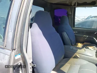 1998 Chevrolet Silverado 1500 with VIN 2GCEK19R4W1134434, listed as a IAAI auction lot 42170893 with 112,551 mi miles and . Bid and sale history available at DreamBid. Image 8.