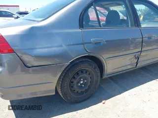 2004 Honda Civic LX z VIN 2HGES16594H595880, wystawiony jako IAAI lot #42293793 z przebiegiem 112 535 mil mil oraz . Historia ofert i sprzedaży dostępna na DreamBid. Obrazek 17.