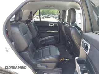 2021 Ford Explorer XLT z VIN 1FMSK8DH5MGA54632, wystawiony jako IAAI lot #42229993 z przebiegiem 34 304 mil mil oraz . Historia ofert i sprzedaży dostępna na DreamBid. Obrazek 8.