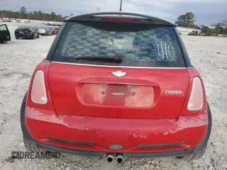 2006 MINI Hardtop S with VIN WMWRE33576TJ36468, listed as a Copart auction lot 47862595 with 123,797 mi miles and Salvage Title. Bid and sale history available at DreamBid. Image 6.