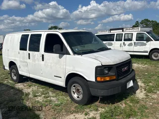 2003 GMC Savana Cargo with VIN 1GTHG35U431113170, listed as a Copart auction lot 51871385 with 293,807 mi miles and Clean Title. Bid and sale history available at carsss.com. Image 1.