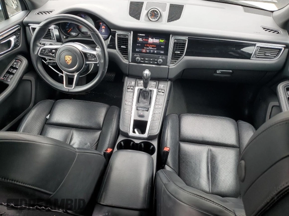 2018 Porsche Macan S с VIN WP1AB2A51JLB34549, выставлен на аукционе Copart как лот 50833025 с пробегом 83 049 миль миль и Списание • Salvage title. История ставок и продаж доступна на DreamBid. Изображение 8.