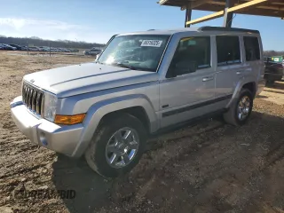 2007 Jeep Commander Sport with VIN 1J8HH48PX7C673254, listed as a Copart auction lot 88316325 with 107,899 mi miles and Salvage Title. Bid and sale history available at carsss.com. Image 1.