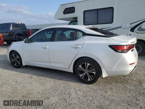 2021 Nissan Sentra SV z VIN 3N1AB8CV5MY327626, wystawiony jako Copart lot #52805325 z przebiegiem 30 260 mil mil oraz Szkoda całkowita • Salvage title. Historia ofert i sprzedaży dostępna na DreamBid. Obrazek 2.