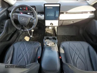 2021 Ford Mustang Mach-E Select с VIN 3FMTK1SSXMMA34389, выставлен на аукционе Copart как лот 48284035 с пробегом 60 667 миль миль и Списание • Salvage title. История ставок и продаж доступна на DreamBid. Изображение 8.