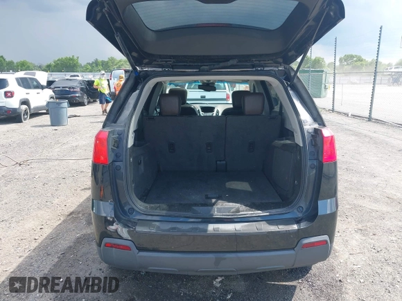 2015 GMC Terrain SLT z VIN 2GKALSEK7F6368620, wystawiony jako IAAI lot #42201717 z przebiegiem 120 596 mil mil oraz . Historia ofert i sprzedaży dostępna na DreamBid. Obrazek 17.