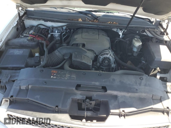 2011 Chevrolet Tahoe LT with VIN 1GNSCBE07BR401636, listed as a Copart auction lot 56075475 with 203,830 mi miles and Salvage title. Bid and sale history available at DreamBid. Image 12.