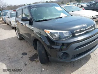 2017 Kia Soul with VIN KNDJN2A20H7443110, listed as a IAAI auction lot 41799843 with 27,452 mi miles. Bid and sale history available at carsss.com. Image 1.
