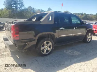2009 Chevrolet Avalanche LTZ with VIN 3GNEC32019G199152, listed as a Copart auction lot 76030084 with 174,347 mi miles and Salvage Title. Bid and sale history available at carsss.com. Image 3.