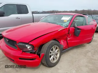 2005 Ford Mustang Deluxe with VIN 1ZVFT80N755161724, listed as a IAAI auction lot 41994894 with 104,917 mi miles. Bid and sale history available at carsss.com. Image 17.