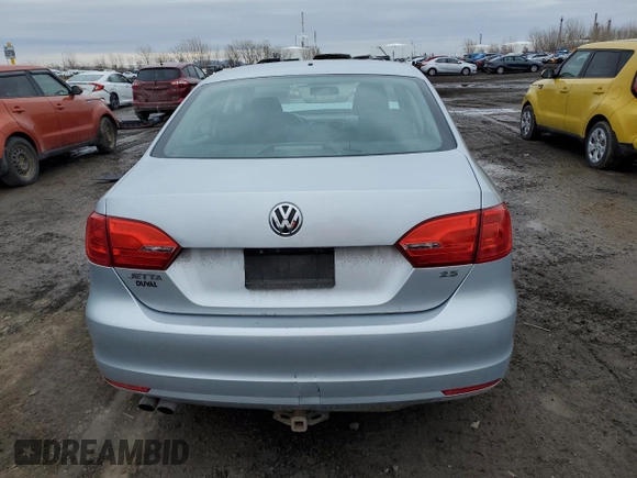 2013 Volkswagen Jetta SE z VIN 3VWBX7AJ5DM381039, wystawiony jako Copart lot #49706665 z przebiegiem 197 370 mil mil oraz Szkoda całkowita • Salvage title. Historia ofert i sprzedaży dostępna na DreamBid. Obrazek 6.