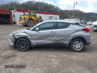 2019 Toyota C-HR XLE with VIN NMTKHMBX7KR079751, listed as a IAAI auction lot 42013399 with 74,665 mi miles. Bid and sale history available at carsss.com. Image 15.