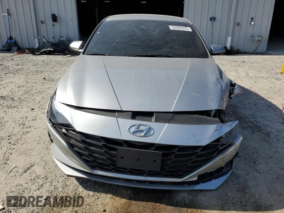 2022 Hyundai Elantra SEL z VIN 5NPLM4AG1NH083467, wystawiony jako Copart lot #55563535 z przebiegiem 32 178 mil mil oraz Szkoda całkowita • Salvage title. Historia ofert i sprzedaży dostępna na DreamBid. Obrazek 5.