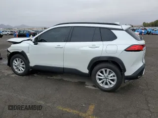 2023 Toyota Corolla Cross LE z VIN 7MUBAAAG5PV037601, wystawiony jako Copart lot #49168915 z przebiegiem 24 175 mil mil oraz Szkoda całkowita • Salvage title. Historia ofert i sprzedaży dostępna na DreamBid. Obrazek 2.