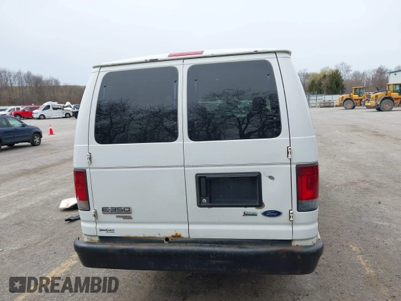2009 Ford Econoline Passenger XL with VIN 1FBSS31L79DA65158, listed as a IAAI auction lot 41953876 with 181,240 mi miles. Bid and sale history available at carsss.com. Image 17.