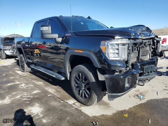 2020 GMC Sierra 2500HD Denali with VIN 1GT49REY1LF205709, listed as a Copart auction lot 45880945 with 44,573 mi miles and Salvage Title. Bid and sale history available at carsss.com. Image 4.