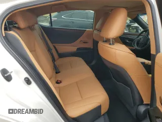 2024 Lexus ES 350 с VIN 58ADZ1B19RU175330, выставлен на аукционе Copart как лот 60125655 с пробегом 7 074 миль миль и Списание • Salvage title. История ставок и продаж доступна на DreamBid. Изображение 10.
