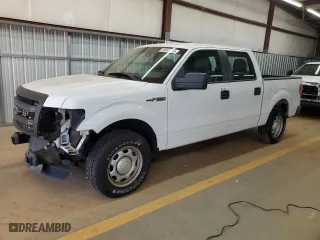 2013 Ford F-150 XL with VIN 1FTFW1CF6DFC21460, listed as a Copart auction lot 50987365 with 10,833 mi miles and Salvage Title. Bid and sale history available at carsss.com. Image 1.