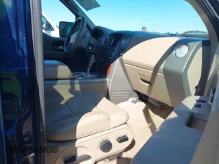 2007 Ford F-150 XLT with VIN 1FTPW14V17FA79940, listed as a IAAI auction lot 41879082 with 228,503 mi miles. Bid and sale history available at carsss.com. Image 5.