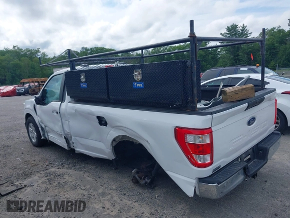 2022 Ford F-150 XL z VIN 1FTMF1CB4NKE00254, wystawiony jako IAAI lot #42334773 z przebiegiem 42 423 mil mil oraz . Historia ofert i sprzedaży dostępna na DreamBid. Obrazek 12.