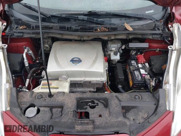 2015 Nissan LEAF S with VIN 1N4AZ0CP1FC311520, listed as a IAAI auction lot 41571630 with 58,800 mi miles. Bid and sale history available at carsss.com. Image 10.